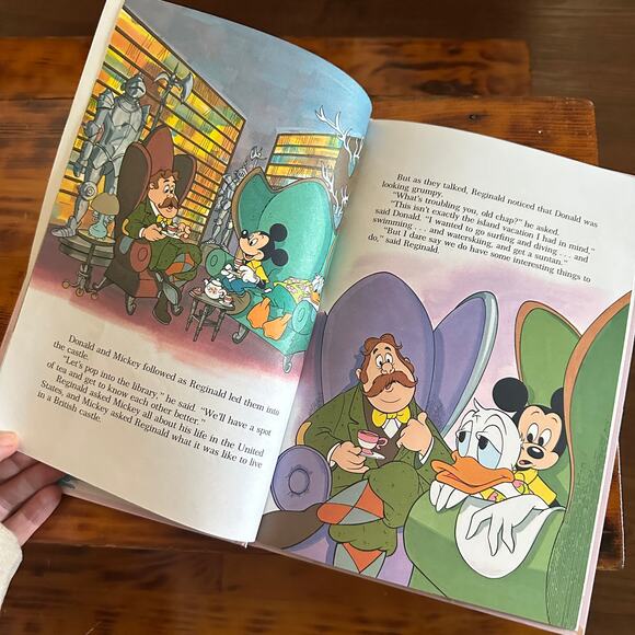 Vintage Disney The Castle Ghost An Adventure In Great Britain Hardcover Book - Picture 3 of 11